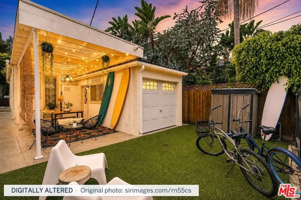 851 Oxford Avenue Marina del Rey, CA 90292