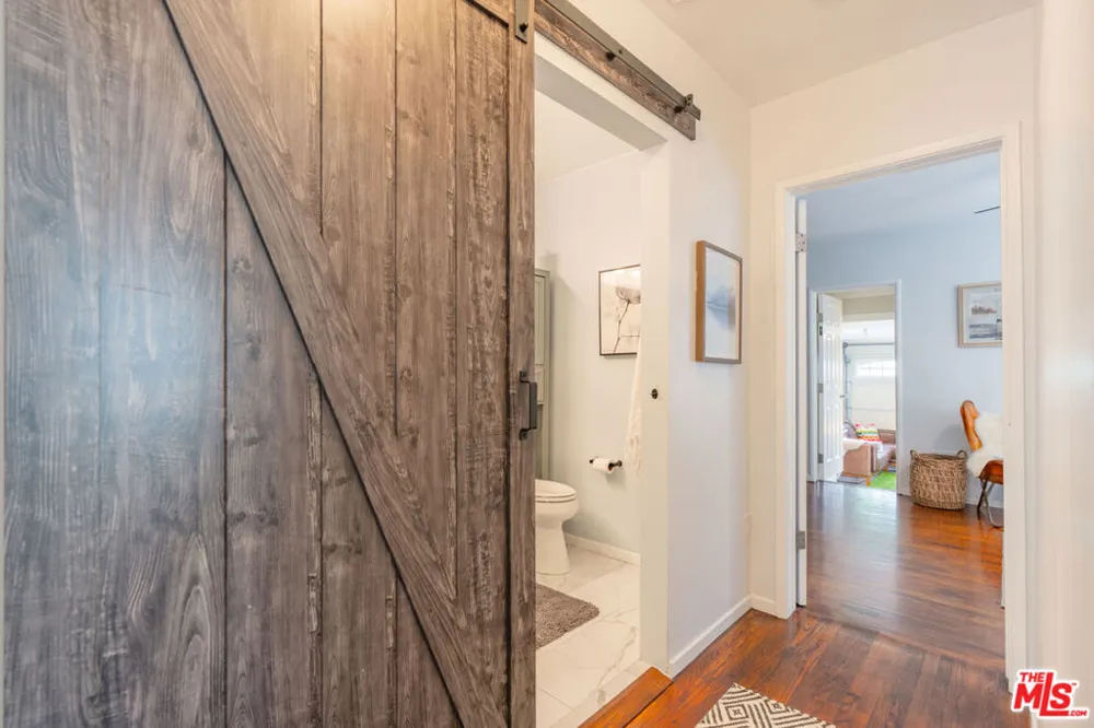 851 Oxford Avenue Marina del Rey, CA 90292