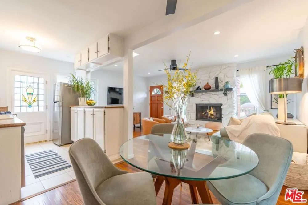 851 Oxford Avenue Marina del Rey, CA 90292