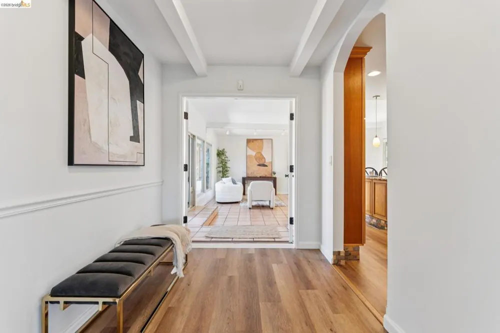 7 Knickerbocker Lane Orinda, CA 94563