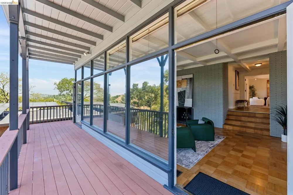 7 Knickerbocker Lane Orinda, CA 94563