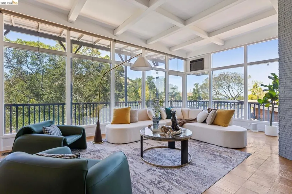 7 Knickerbocker Lane Orinda, CA 94563