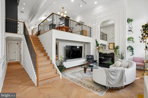 1035 SPRUCE STREET #306