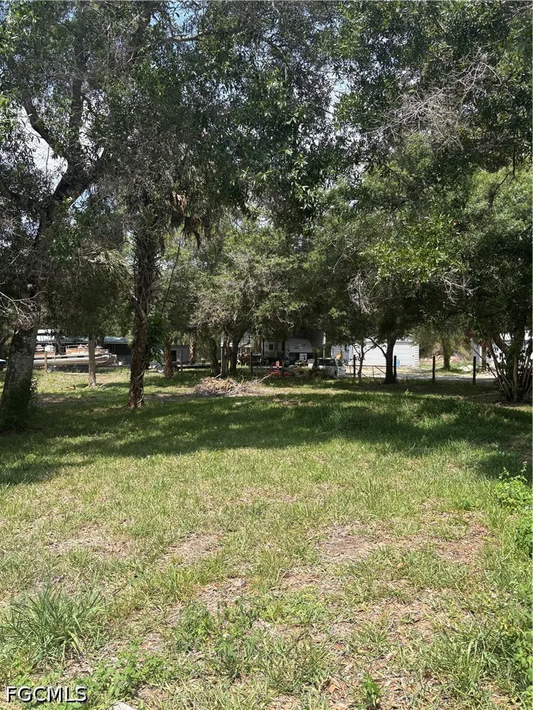 Hendry Isles Boulevard Clewiston, FL 33440
