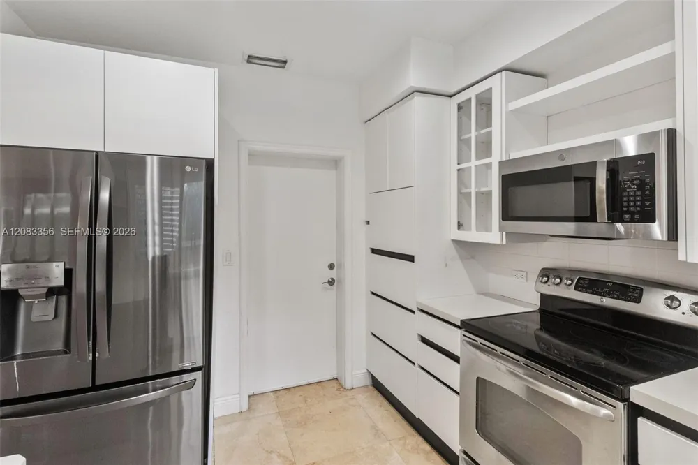 615 Santurce Ave Coral Gables, FL 33143