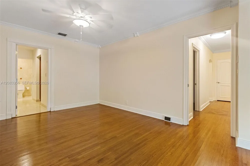 615 Santurce Ave Coral Gables, FL 33143