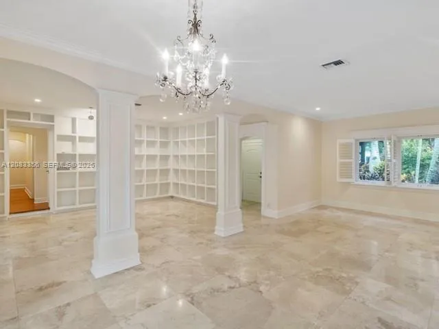 615 Santurce Ave Coral Gables, FL 33143