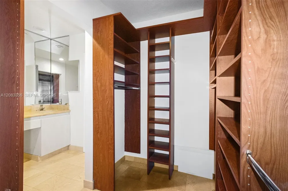 615 Santurce Ave Coral Gables, FL 33143