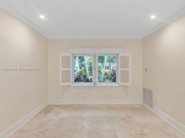 615 Santurce Ave Coral Gables, FL 33143