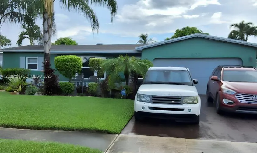 257 NW 79th Ave Margate, FL 33063