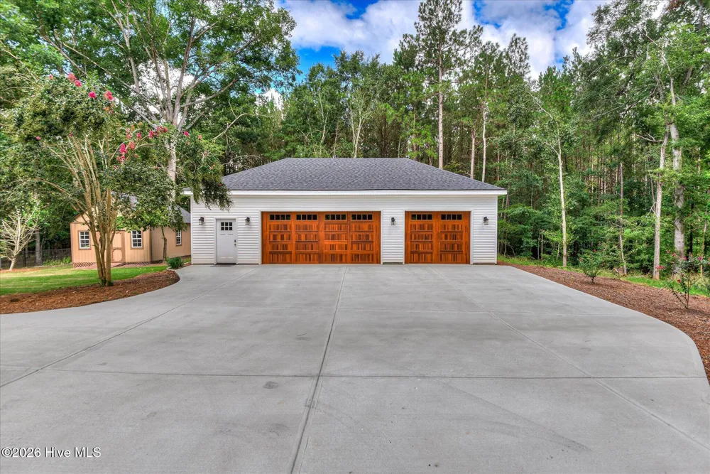1654 NE Cedar Creek Drive Thomson, GA 30824