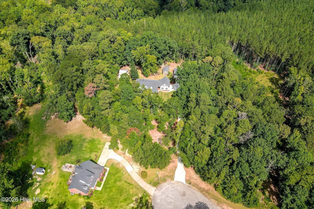 1654 NE Cedar Creek Drive Thomson, GA 30824