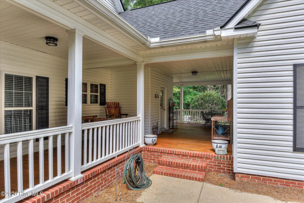 1654 NE Cedar Creek Drive Thomson, GA 30824