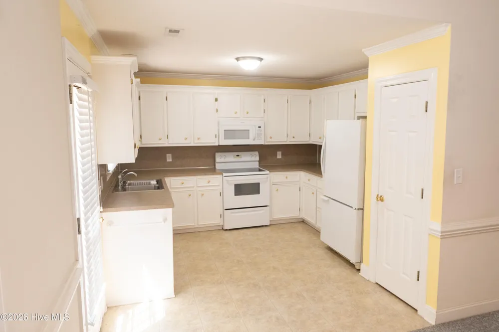 3870 Countryaire Drive Ayden, NC 28513