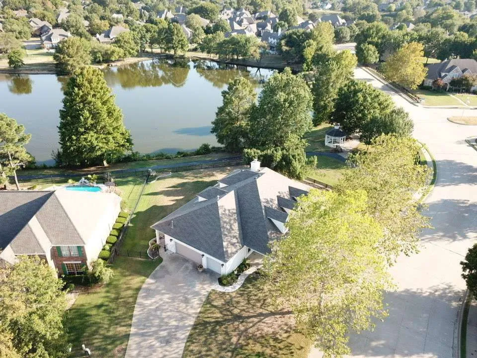 115 S Forest Ridge Boulevard Broken Arrow, OK 74014