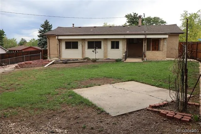6498 Ingalls Court Arvada, CO 80003