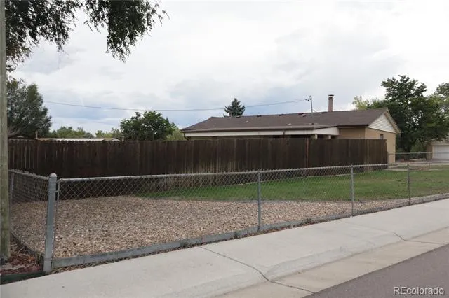 6498 Ingalls Court Arvada, CO 80003