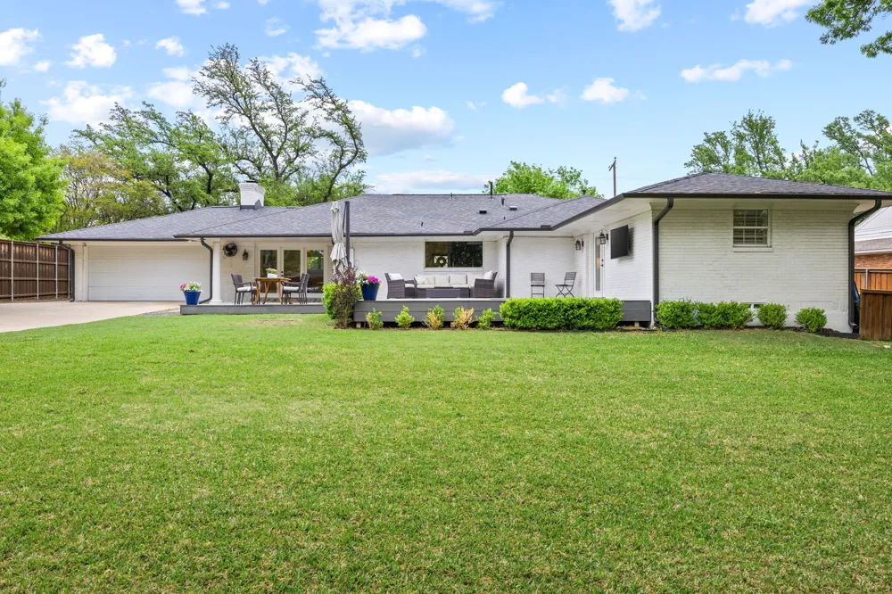 10127 Coppedge Lane Dallas, TX 75229