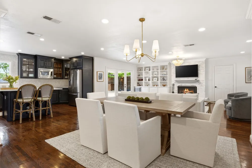 10127 Coppedge Lane Dallas, TX 75229
