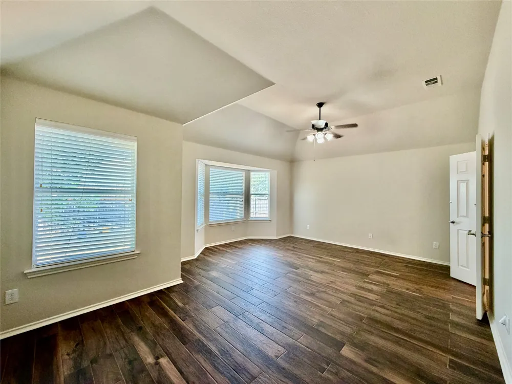 4611 Harvest Lane Sachse, TX 75048