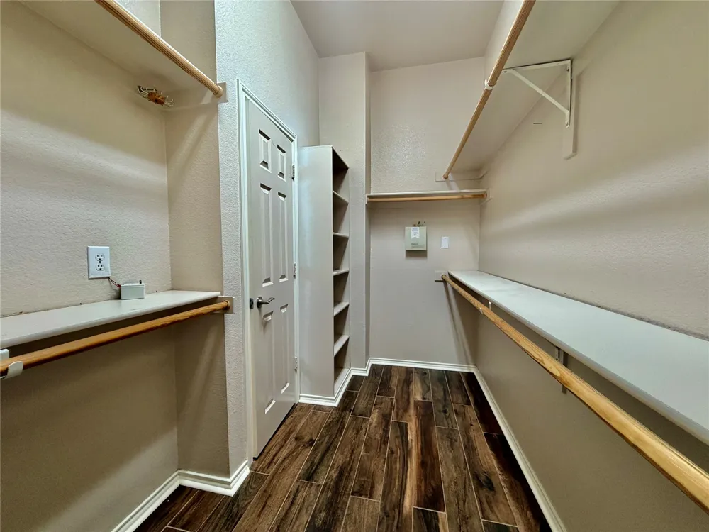 4611 Harvest Lane Sachse, TX 75048