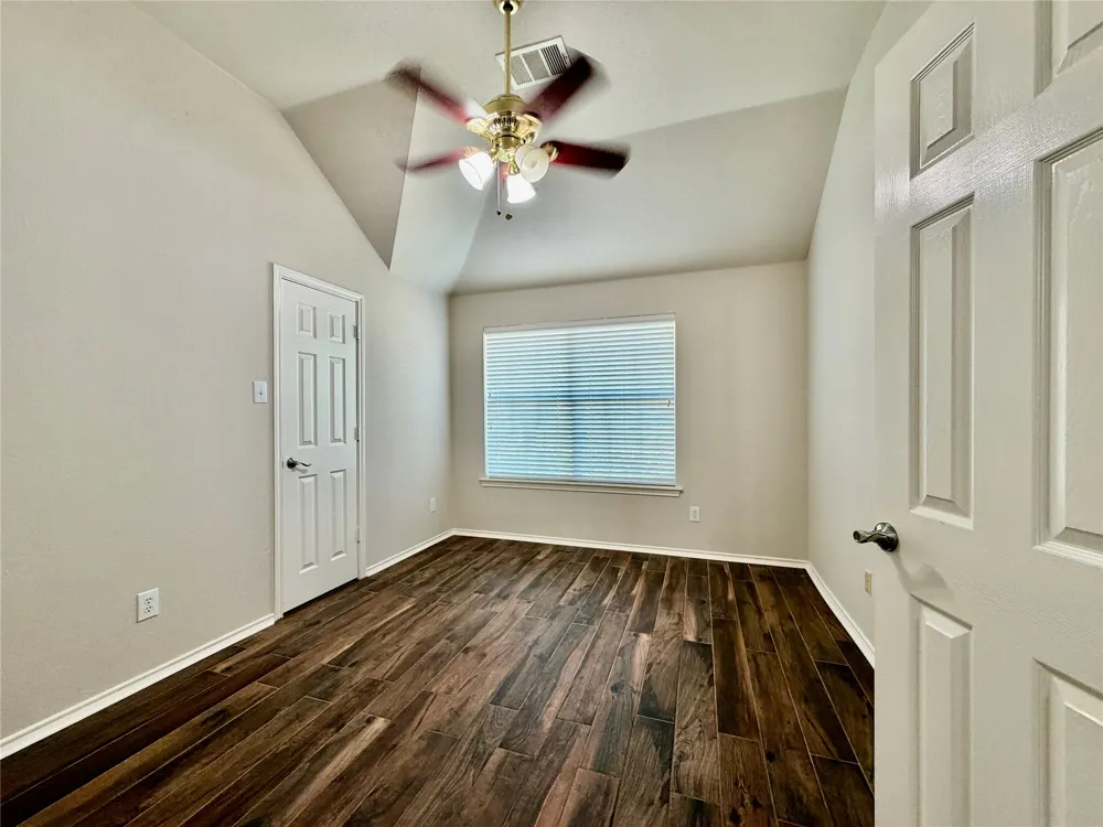 4611 Harvest Lane Sachse, TX 75048