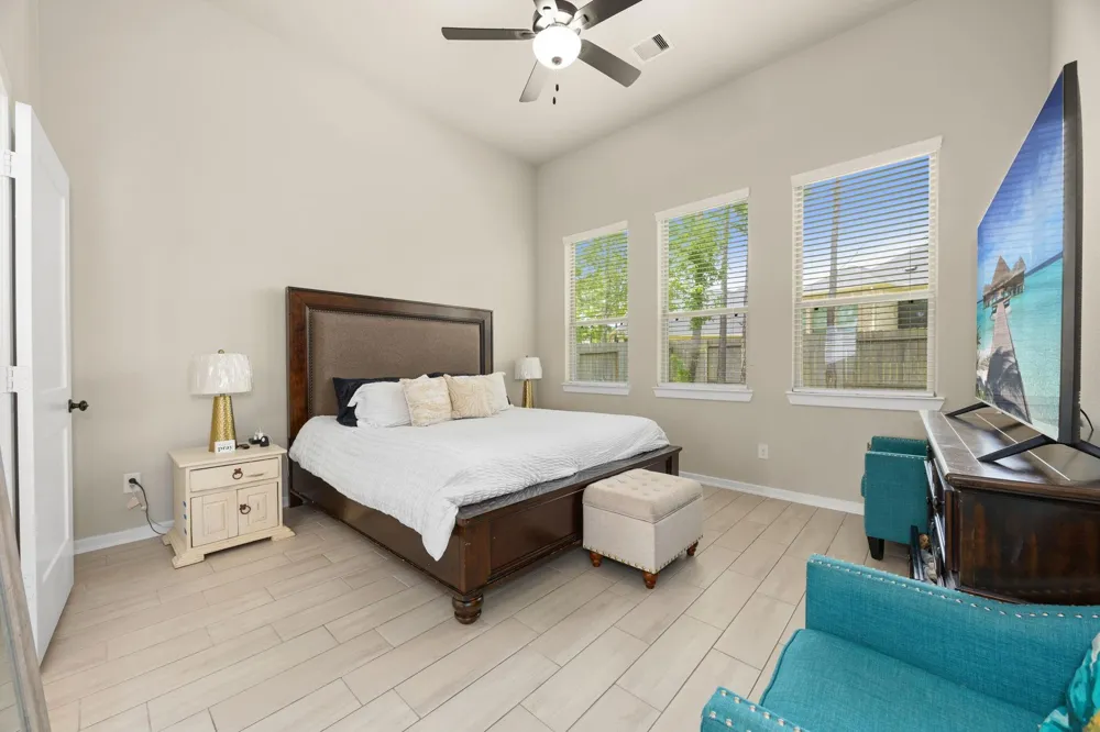 318 Cascade Heights Drive Montgomery, TX 77316