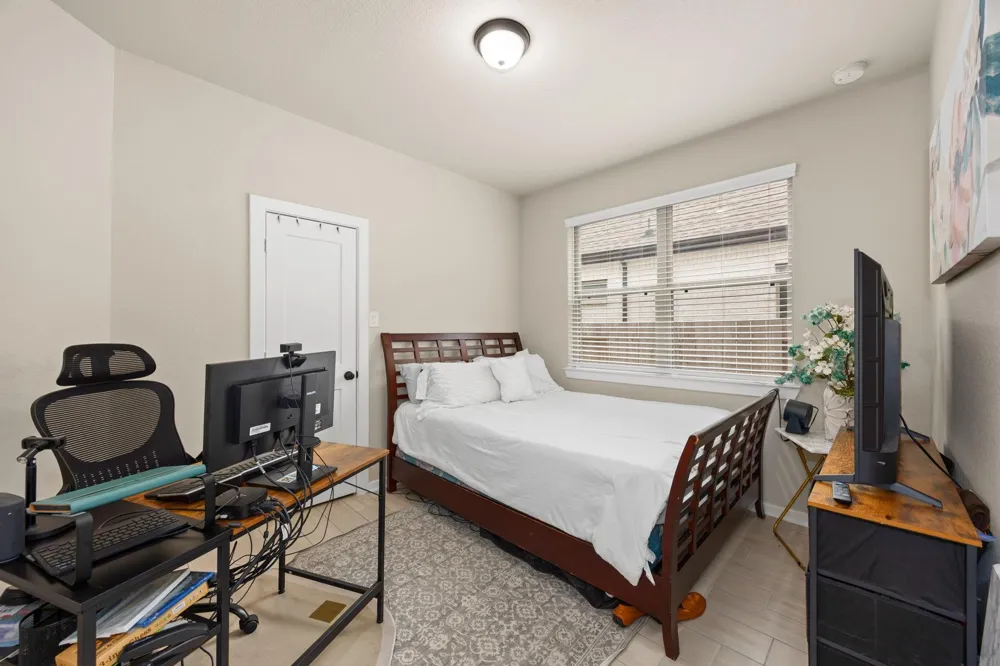 318 Cascade Heights Drive Montgomery, TX 77316