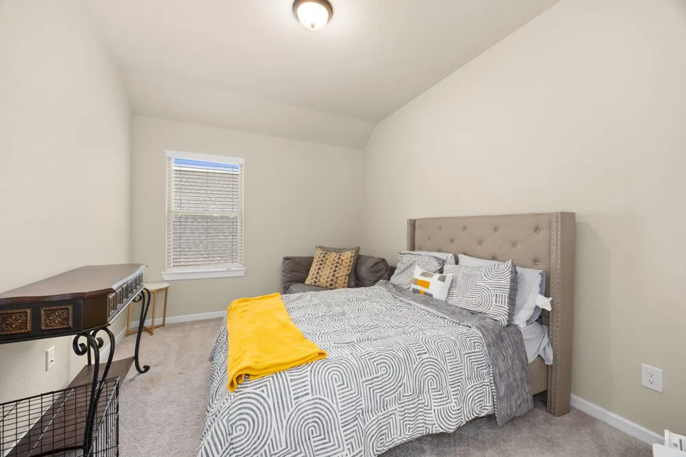318 Cascade Heights Drive Montgomery, TX 77316
