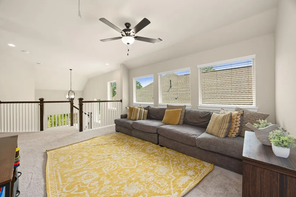 318 Cascade Heights Drive Montgomery, TX 77316