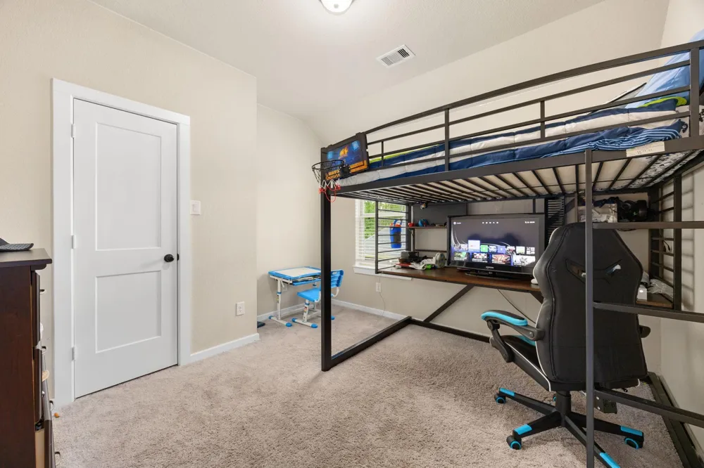 318 Cascade Heights Drive Montgomery, TX 77316