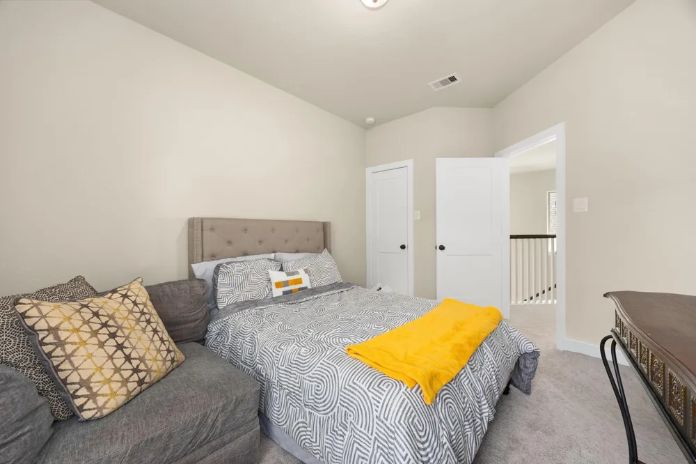 318 Cascade Heights Drive Montgomery, TX 77316
