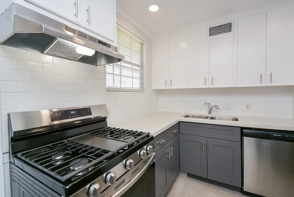 5006 Libbey Lane Houston, TX 77092