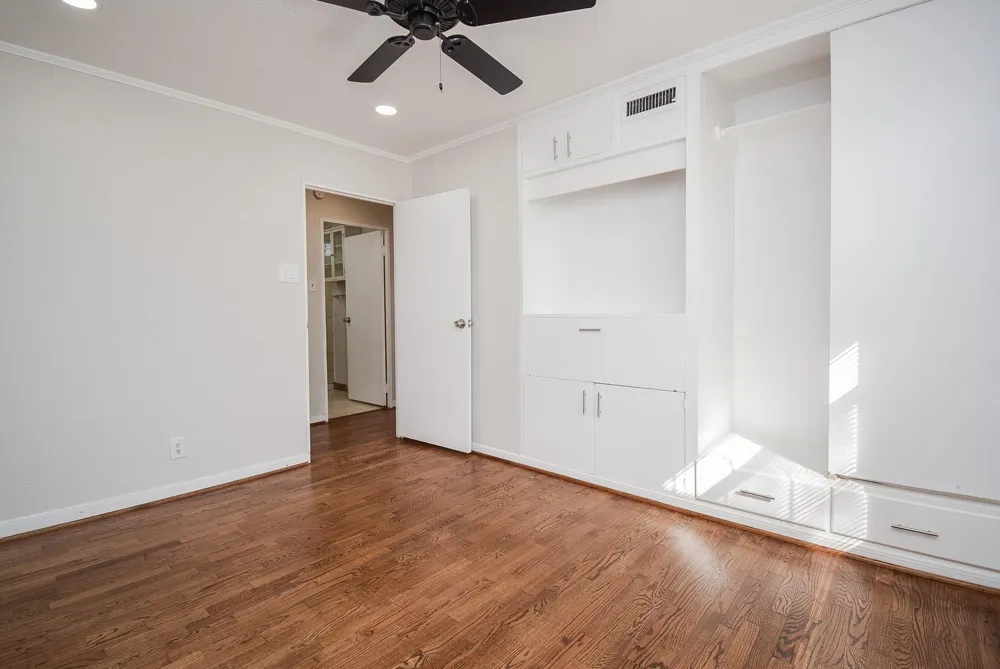 5006 Libbey Lane Houston, TX 77092