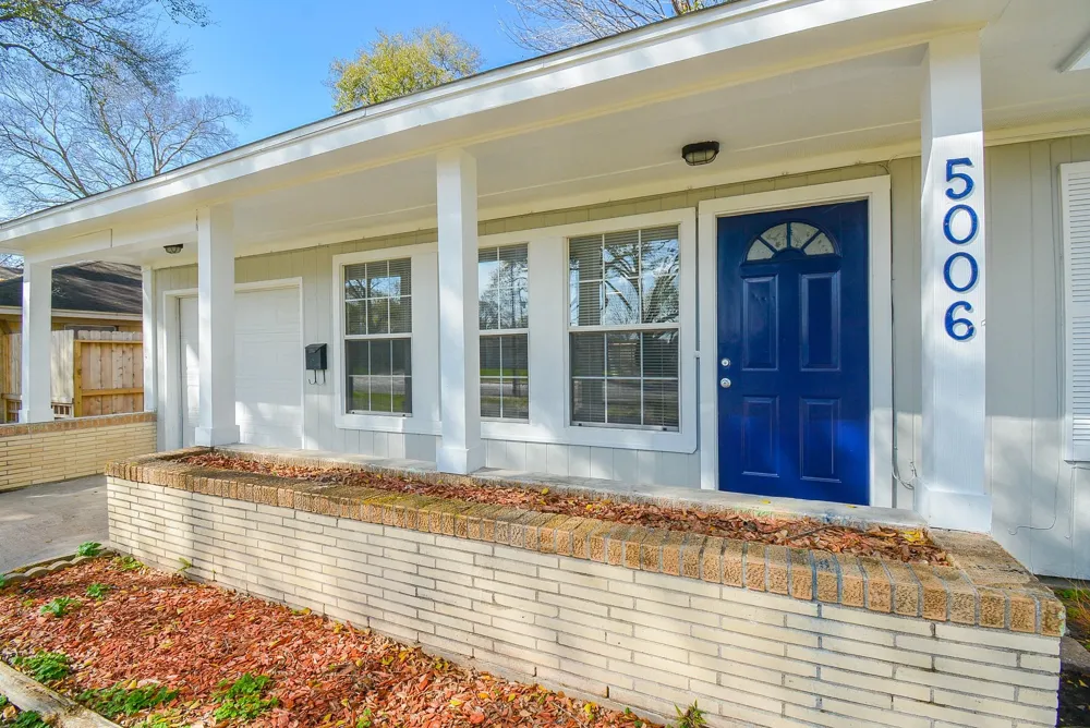5006 Libbey Lane Houston, TX 77092