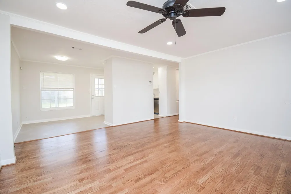 5006 Libbey Lane Houston, TX 77092