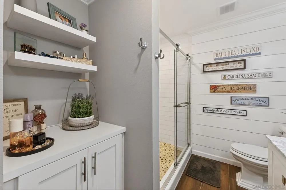 12461 Rios San Diego, CA 92128
