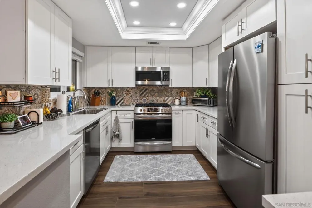12461 Rios San Diego, CA 92128