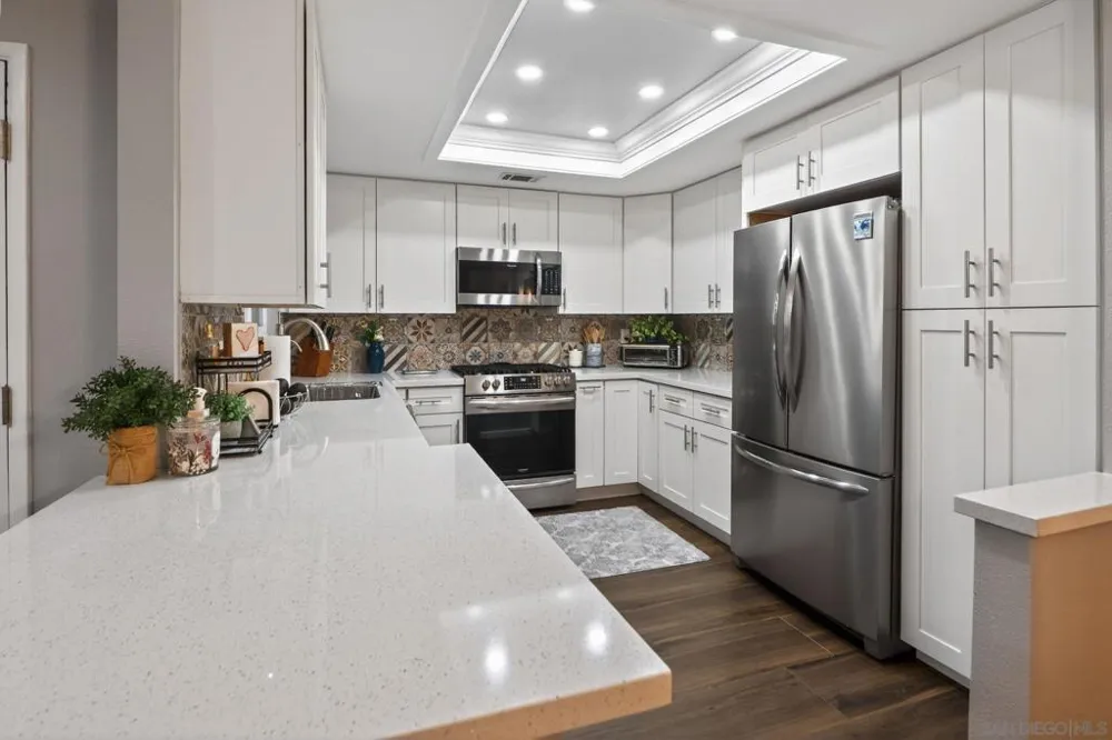 12461 Rios San Diego, CA 92128