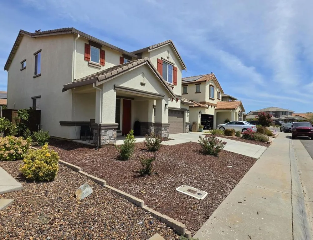 12571 Aviston Way Rancho Cordova, CA 95742