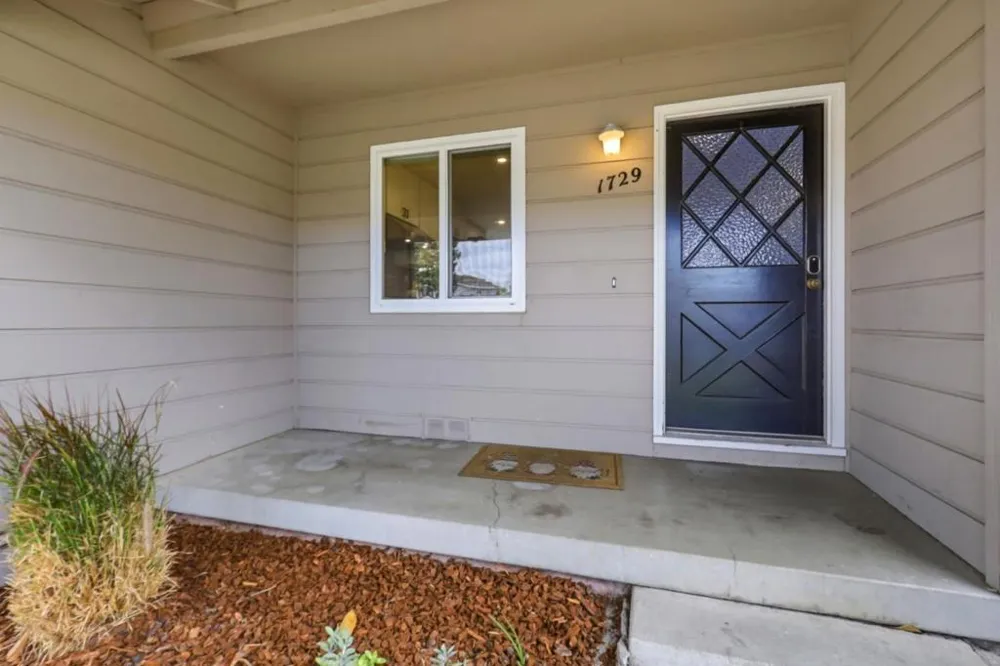 1729 Jeffery Court Santa Clara, CA 95051