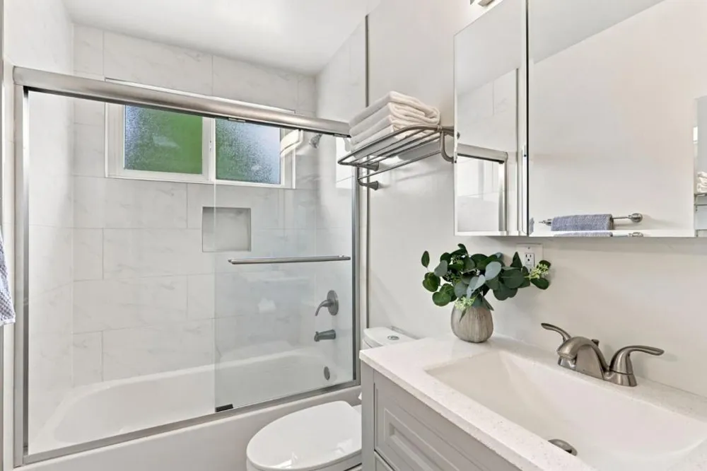 1729 Jeffery Court Santa Clara, CA 95051