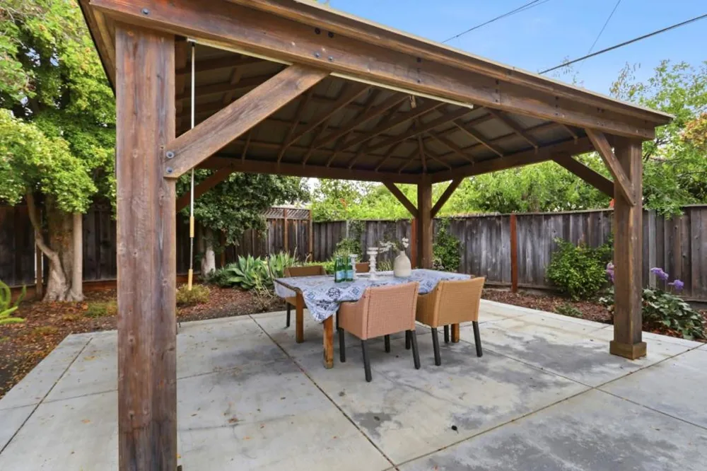 1729 Jeffery Court Santa Clara, CA 95051