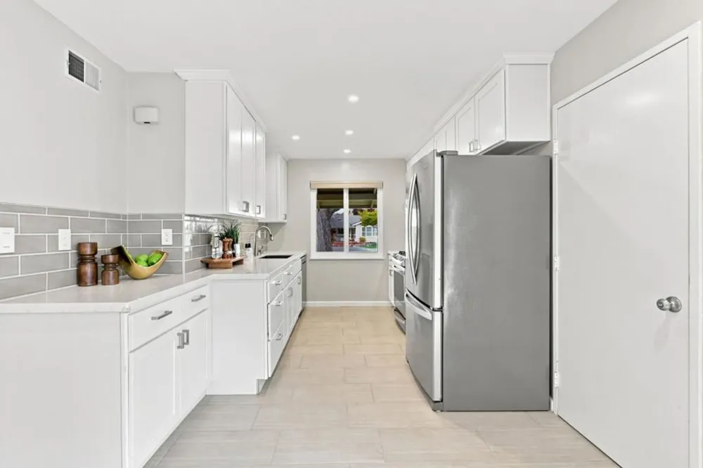 1729 Jeffery Court Santa Clara, CA 95051