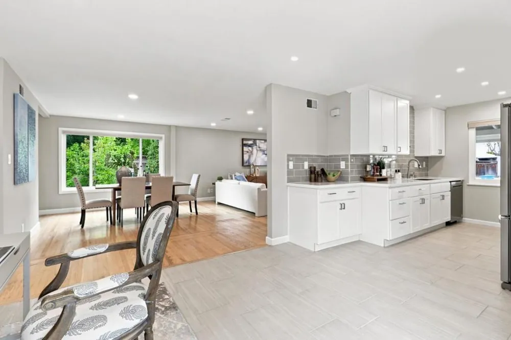 1729 Jeffery Court Santa Clara, CA 95051