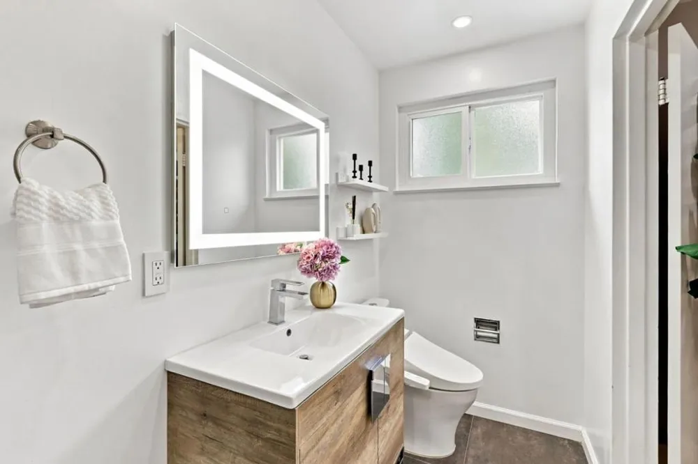 1729 Jeffery Court Santa Clara, CA 95051