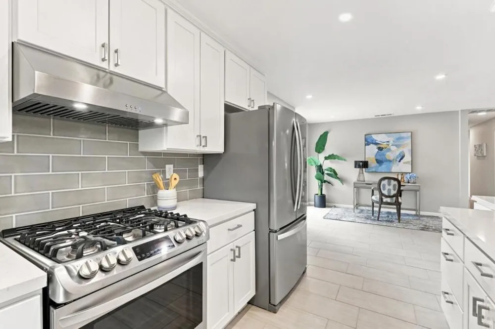 1729 Jeffery Court Santa Clara, CA 95051