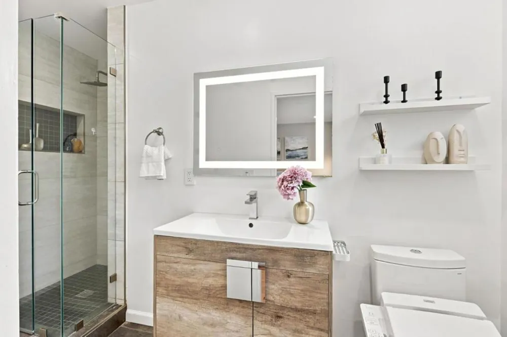 1729 Jeffery Court Santa Clara, CA 95051