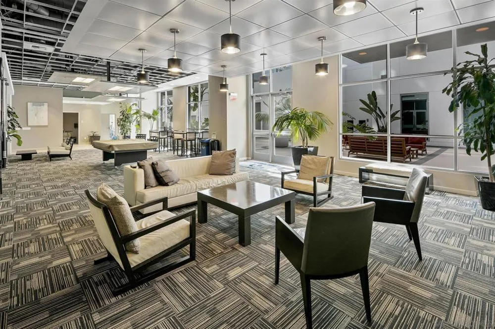 253 10th Ave #632 San Diego, CA 92101