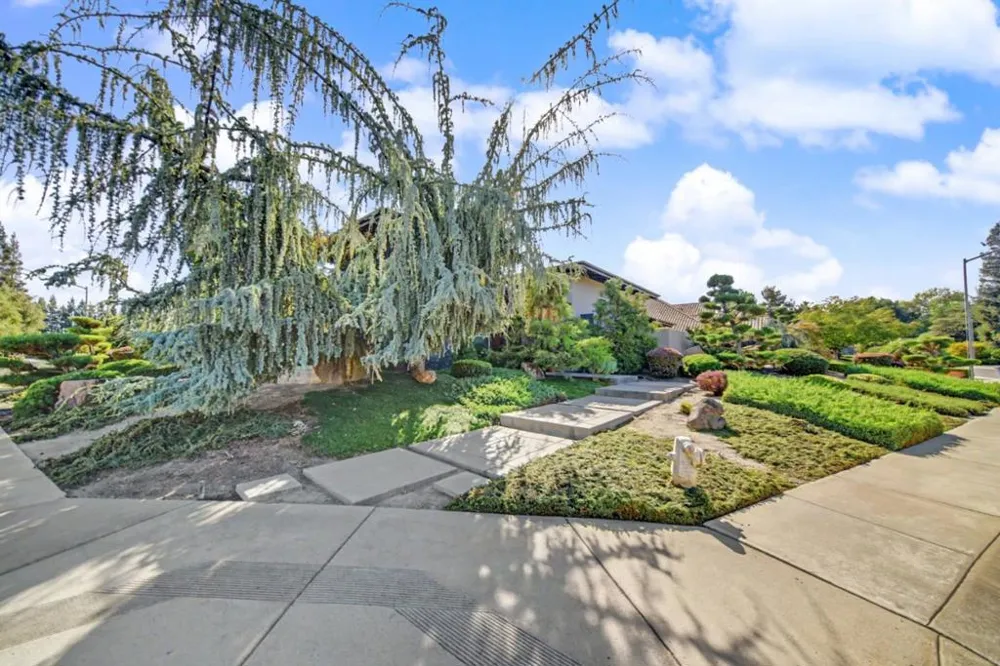 7434 River Nine Drive Modesto, CA 95356